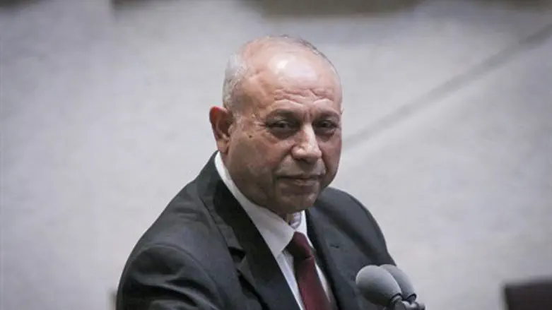 שיגידו אמת. מג'אדלה