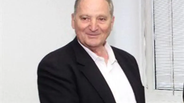 מפלה. רן ארז