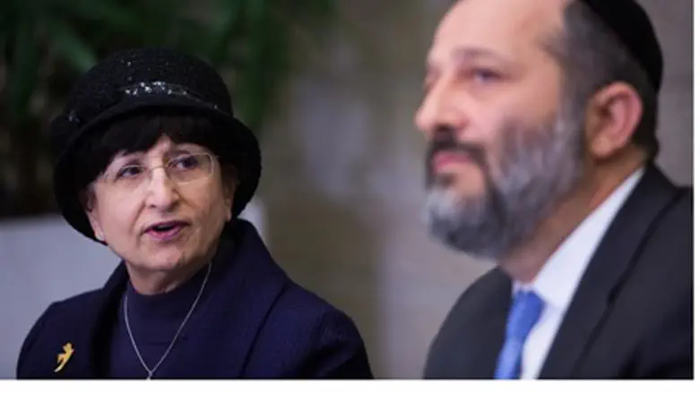 Rabbanit Adina Bar-Shalom, Aryeh Deri
