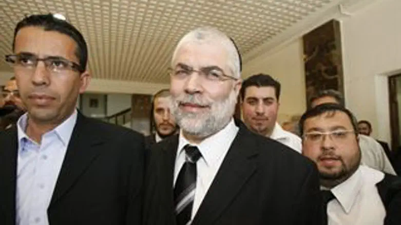 בניזרי בבית המשפט. ארכיון