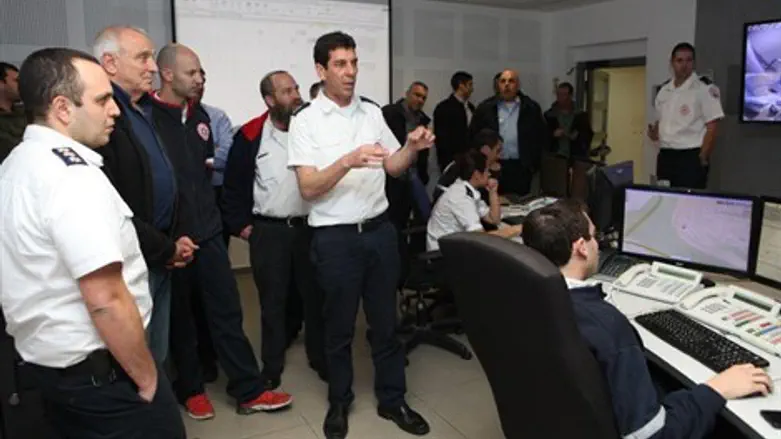 אהרונוביץ' בביקור