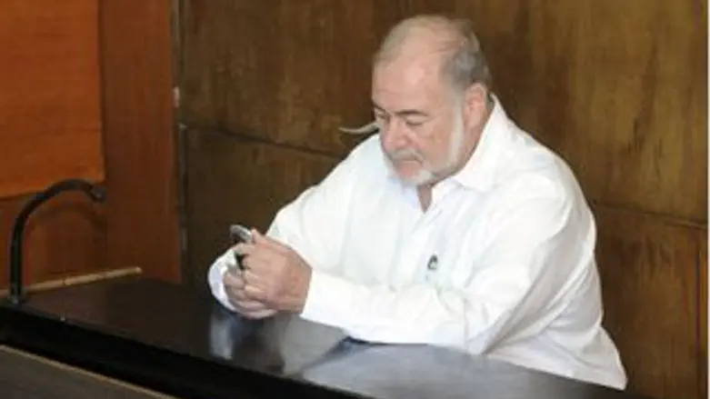 הירשזון.