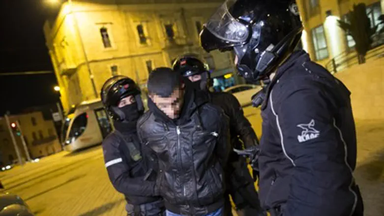 Arrest of Arab terrorist who stabbed a Jew in Jerusalem