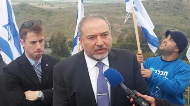 Avigdor Liberman in Sderot