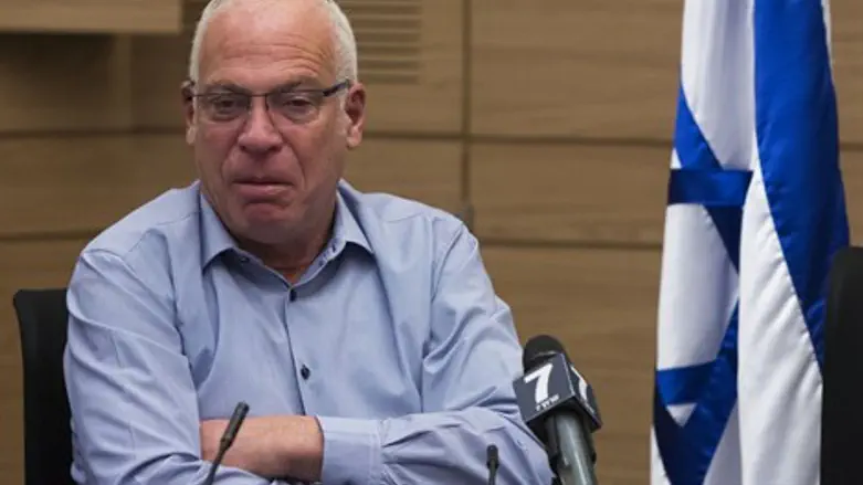 אורי אריאל