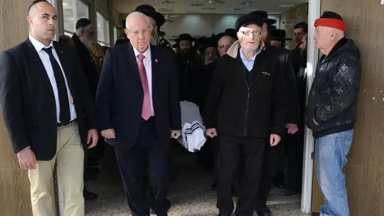 לווית השר לשעבר קורפו