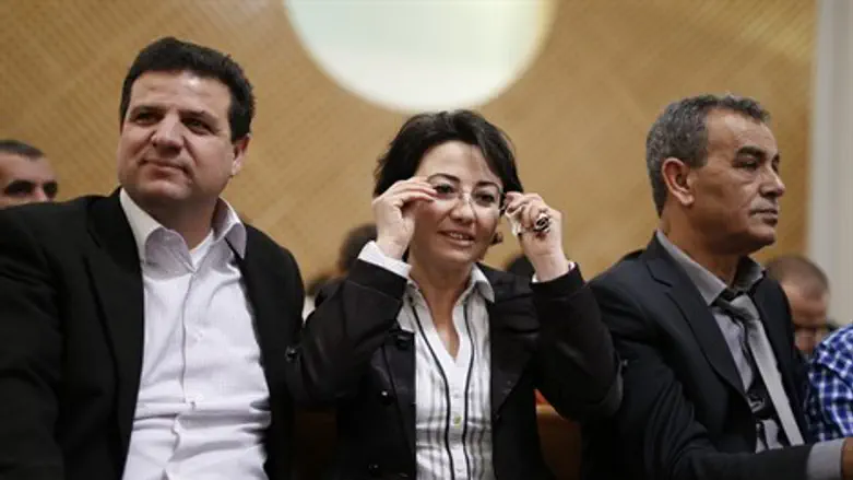 עודה וחברים