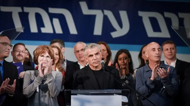 Yesh Atid at Pres Conference