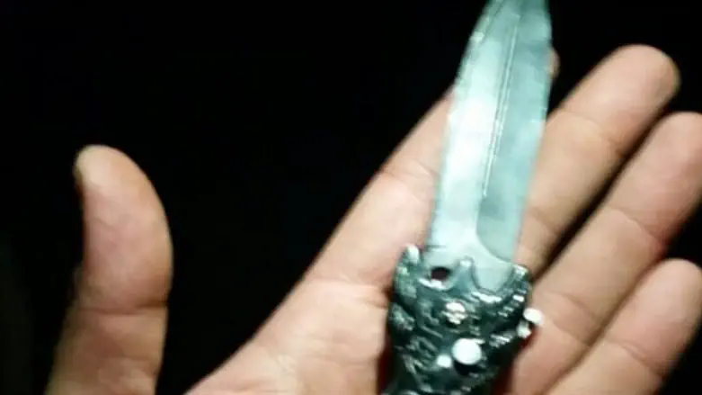 הסכין שנתפסה