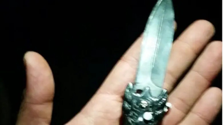 הסכין שנתפסה