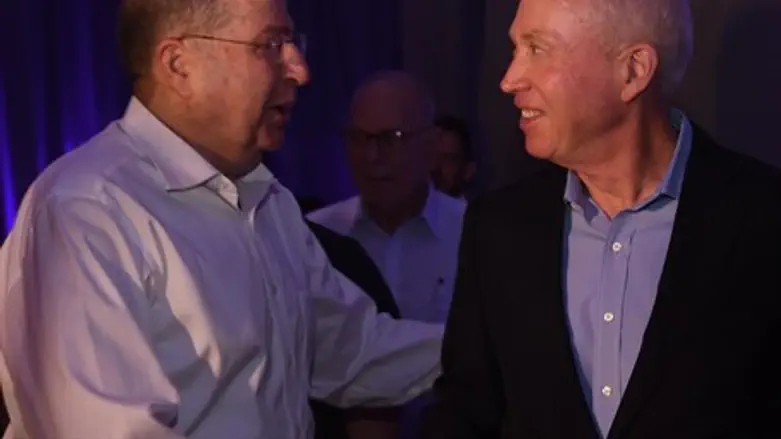 Моше Яалон и Йоав Галант