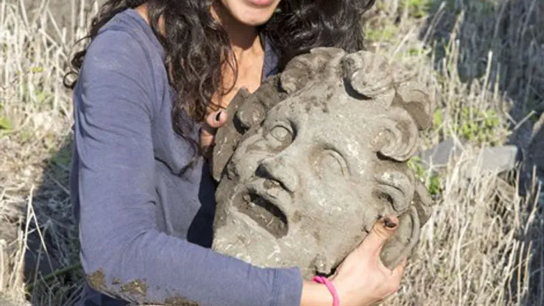 מסכת הברונזה