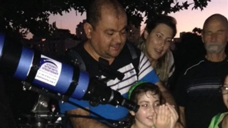 צופים בליקוי