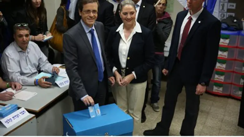 Yitzhak and Michal Herzog Vote