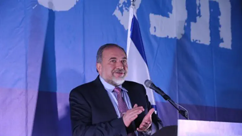 Liberman at campaign headquarters