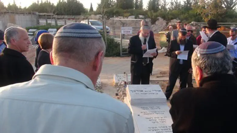 שלושים לאורי אורבך ז"ל