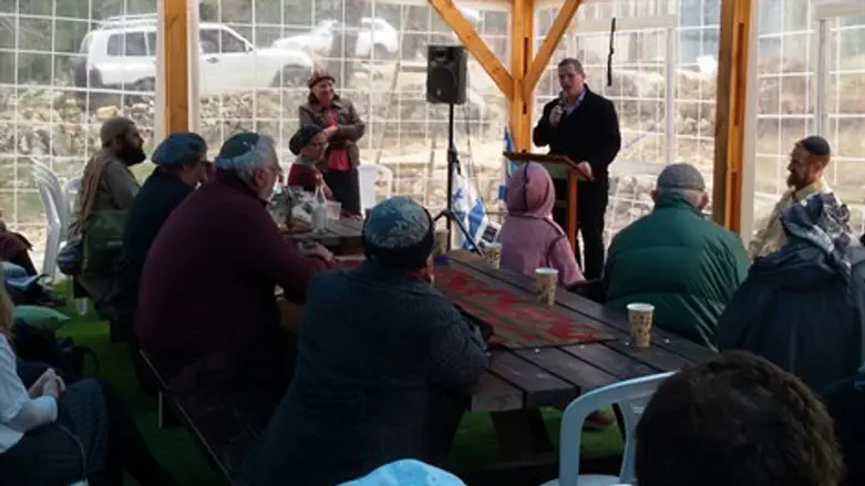 חוגגים ב'עוז וגאו"ן'