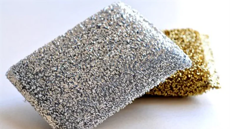 זוגיות גם בניקיונות