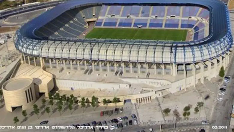 הדמיה לאצטדיון טדי עם המערכת הסולארית