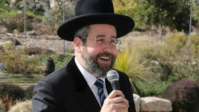 Rabbi David Lau