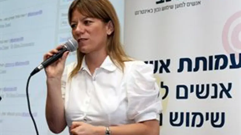 עוקפים את הרשות השנייה