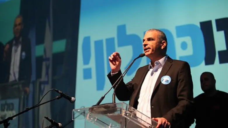 כלי עבודה. כחלון, הערב