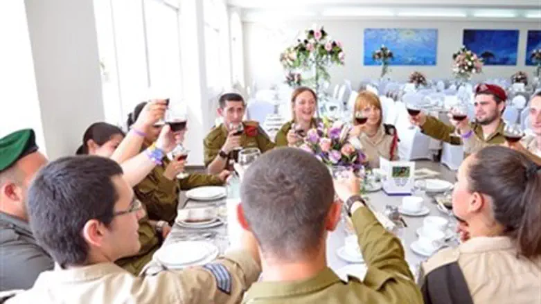 Седер в армии (Архив)