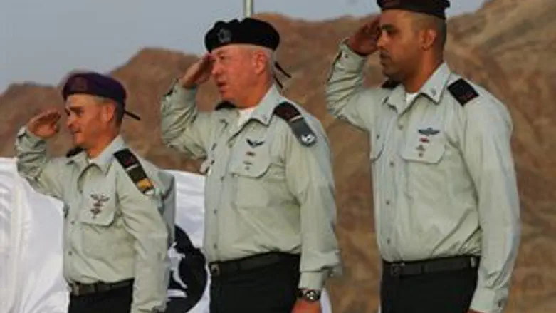 טקס החלפת מפקד עוצבת "אדום"