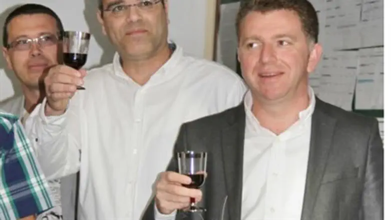 Chaim Pelzner, Alexander Gedalkin