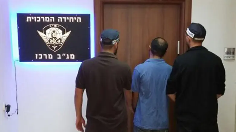 החשוד במעצר