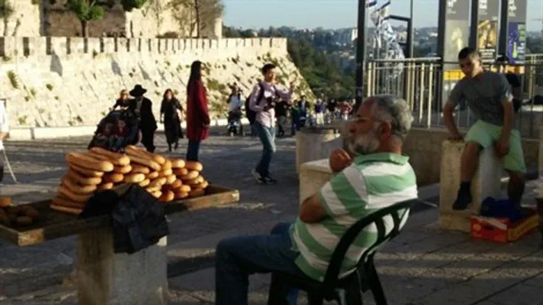 מכירת חמץ בשער יפו