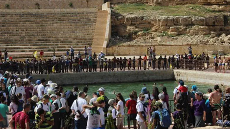 הכניסה המסורתית לברכת כרמל