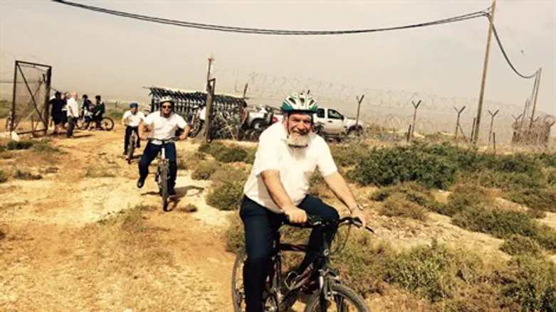 מסיקה חונך את הסינגל