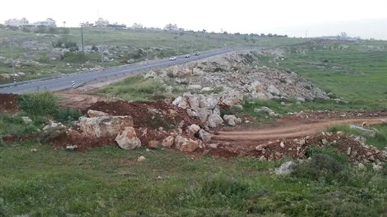 נחסמה הגישה לכביש 60