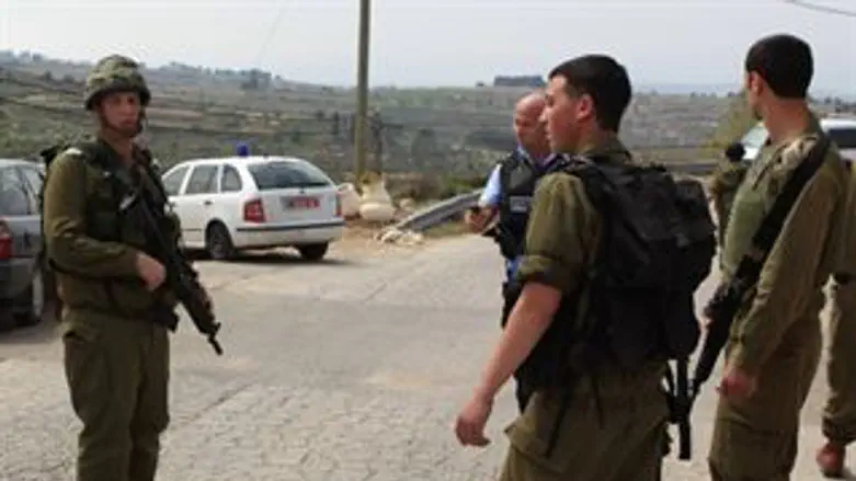 חיילים בבת עין