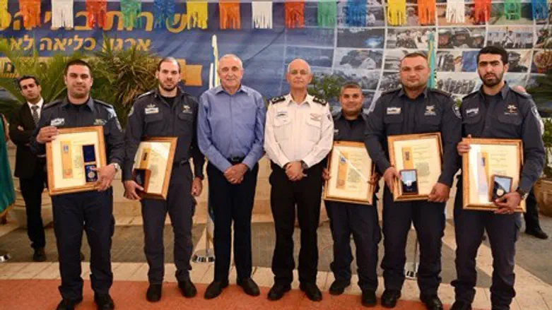 לוחמי נחשון