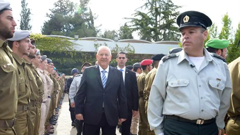 הנשיא הבוקר בטקס