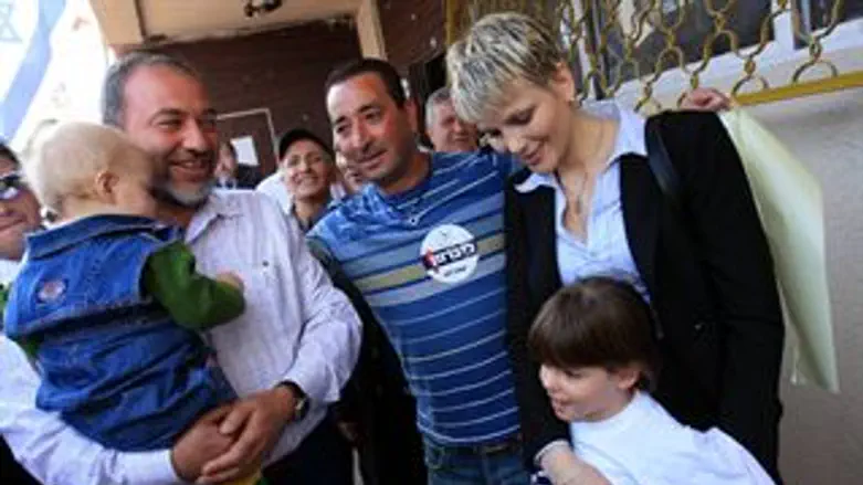 מיכאלי וליברמן