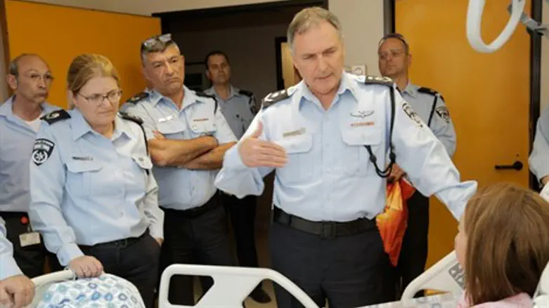 דנינו בביקור