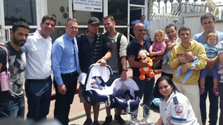 היישר מקטמנדו