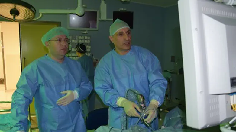 יתרונות רבים. פרופ' צ'רטין מדגים