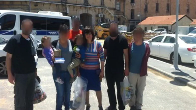 במגרש הרוסים