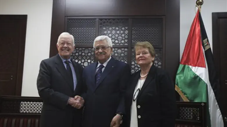 קרטר בביקורו ברמאללה. אתמול