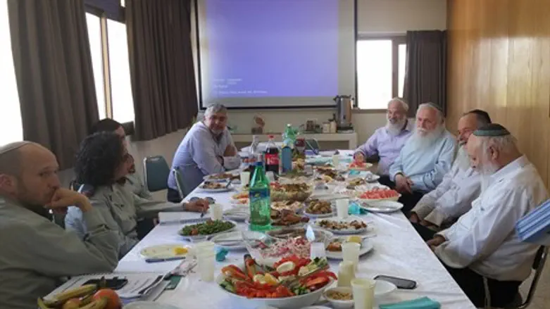 קירשנר במפגשה עם הרבנים