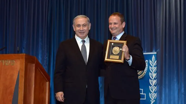 הענקת השקל העתיק