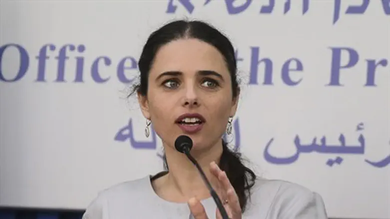 Айелет Шакед