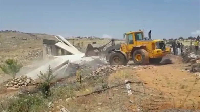 הרס מבנים בתקוע