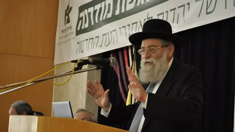 הרב שטרן בנאומו