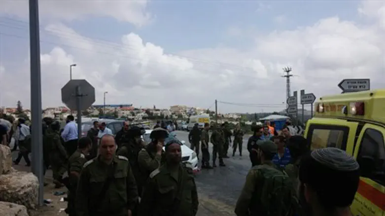 זירת הפיגוע סמוך לאלון שבות