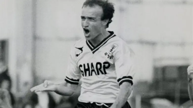 מלמיליאן בימיו כשחקן.